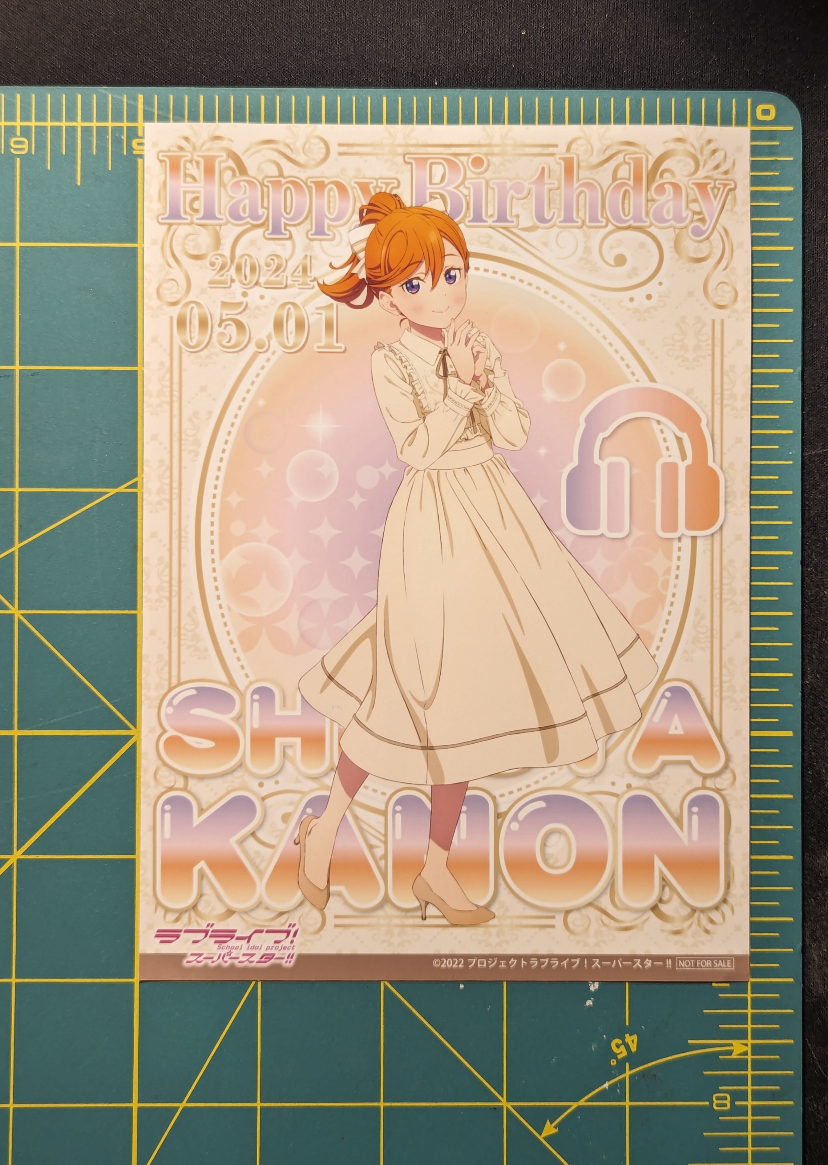 An example of an 2L size bromide of Shibuya Kanon.